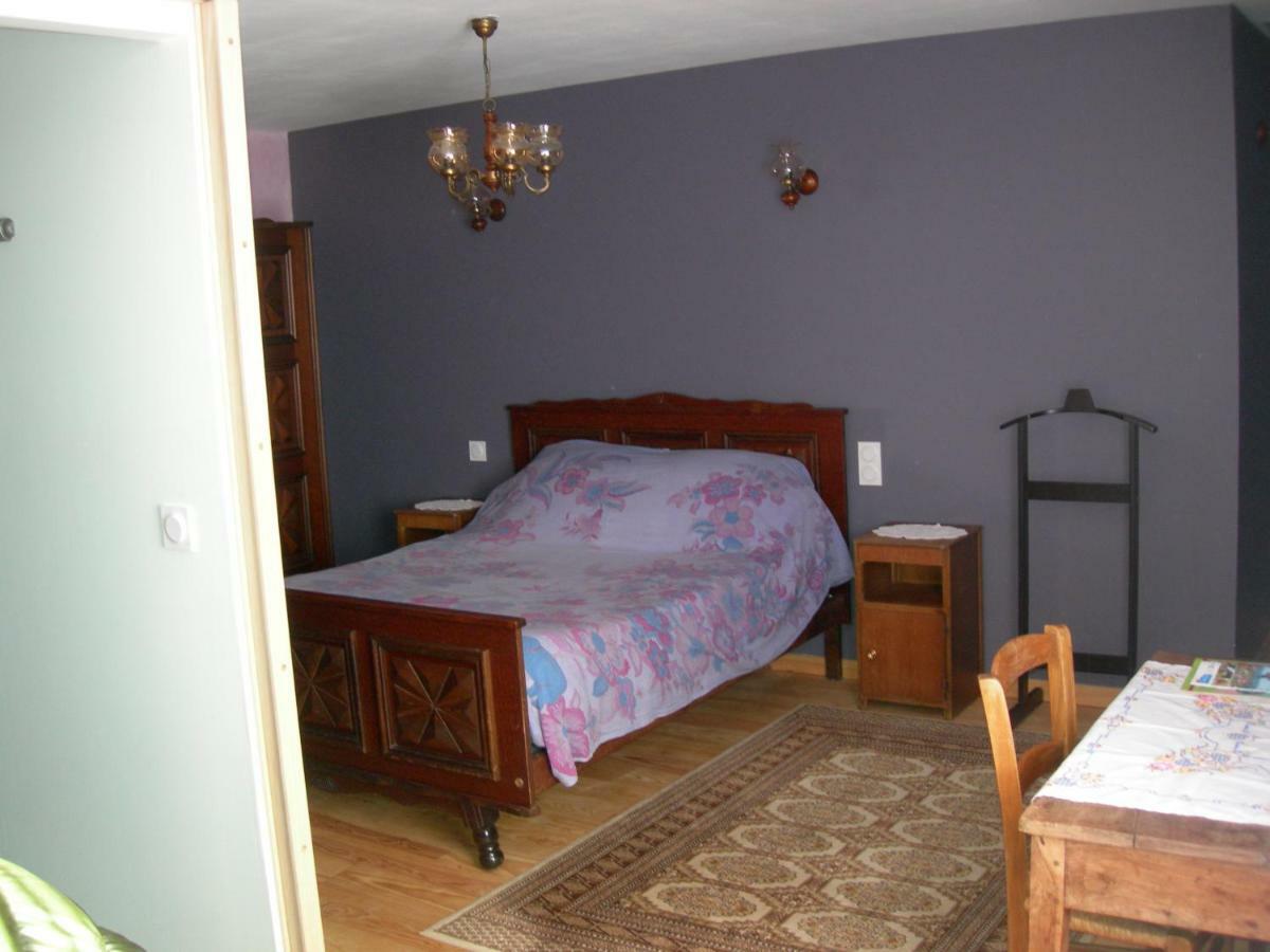 Sous La Glycine Bed & Breakfast Mielan Ngoại thất bức ảnh