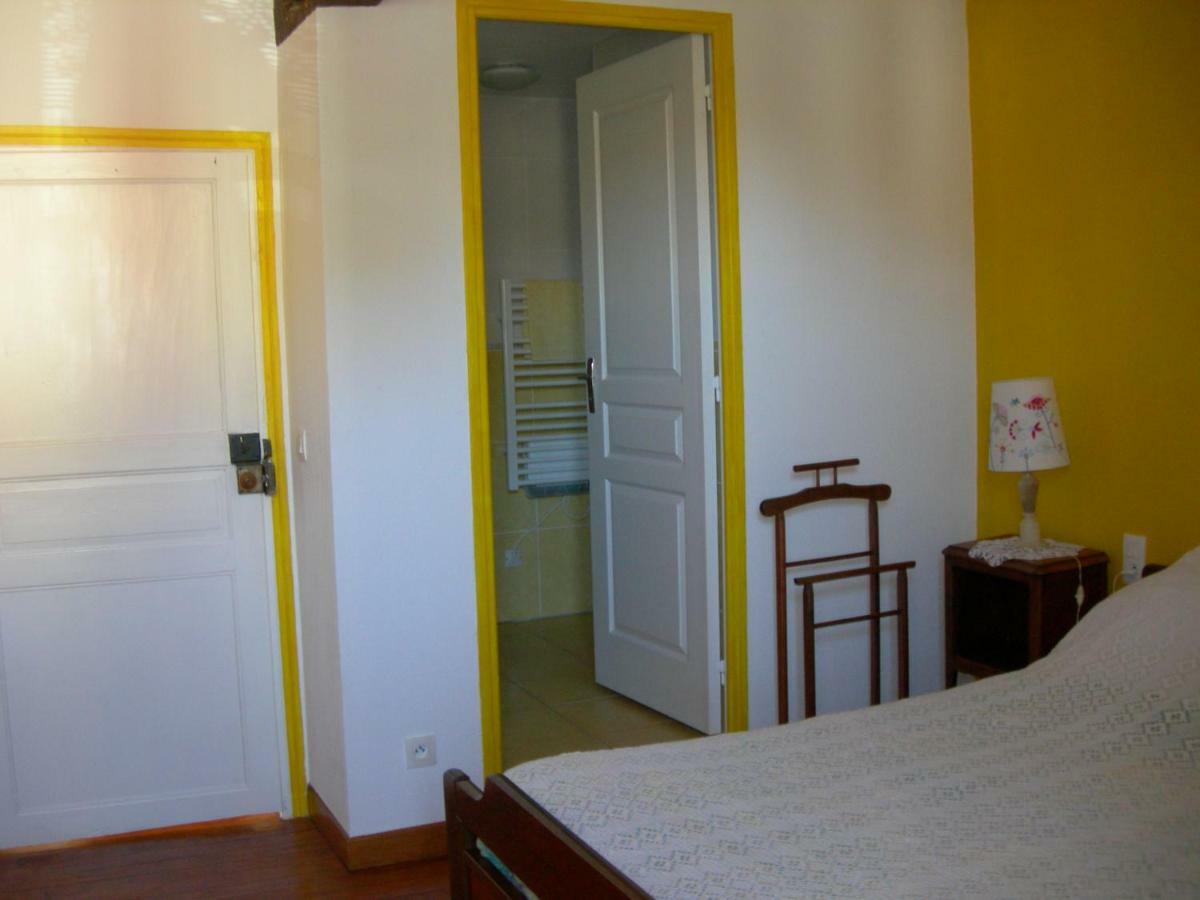 Sous La Glycine Bed & Breakfast Mielan Ngoại thất bức ảnh